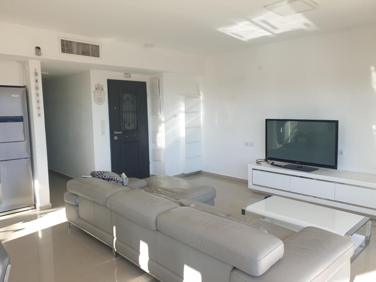 Luxury Exclusive Top Class Apartments Near The Sea With Pool 埃拉特 外观 照片