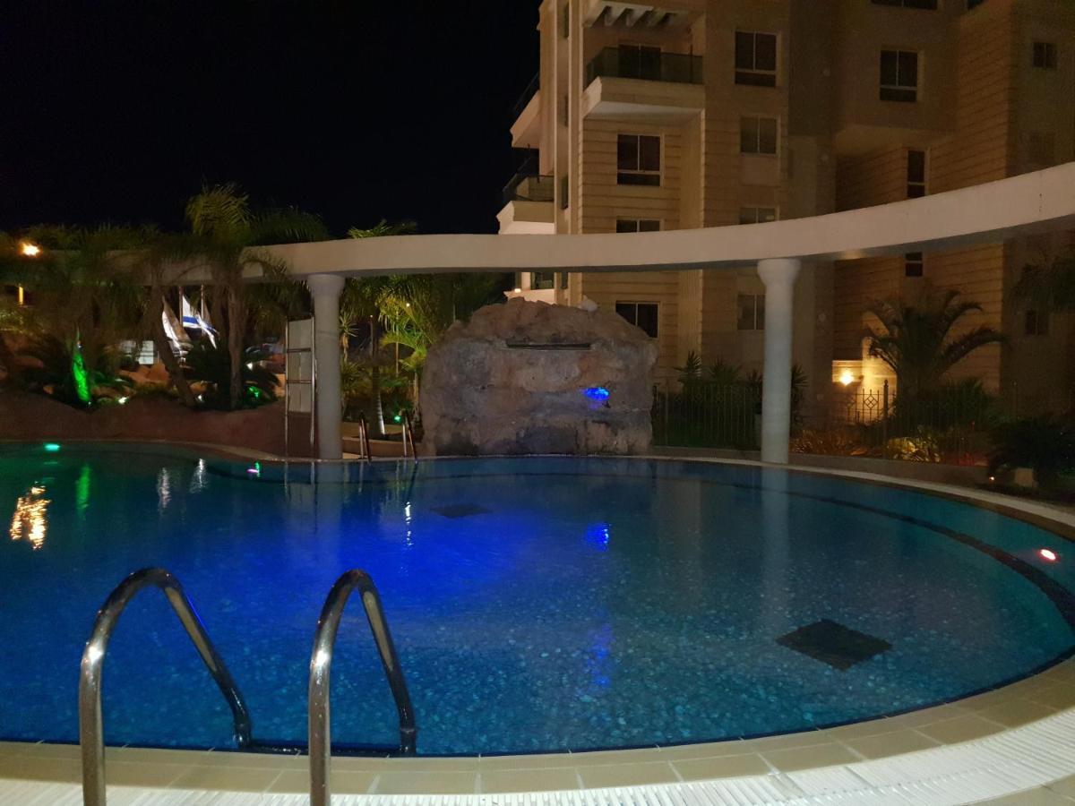 Luxury Exclusive Top Class Apartments Near The Sea With Pool 埃拉特 外观 照片