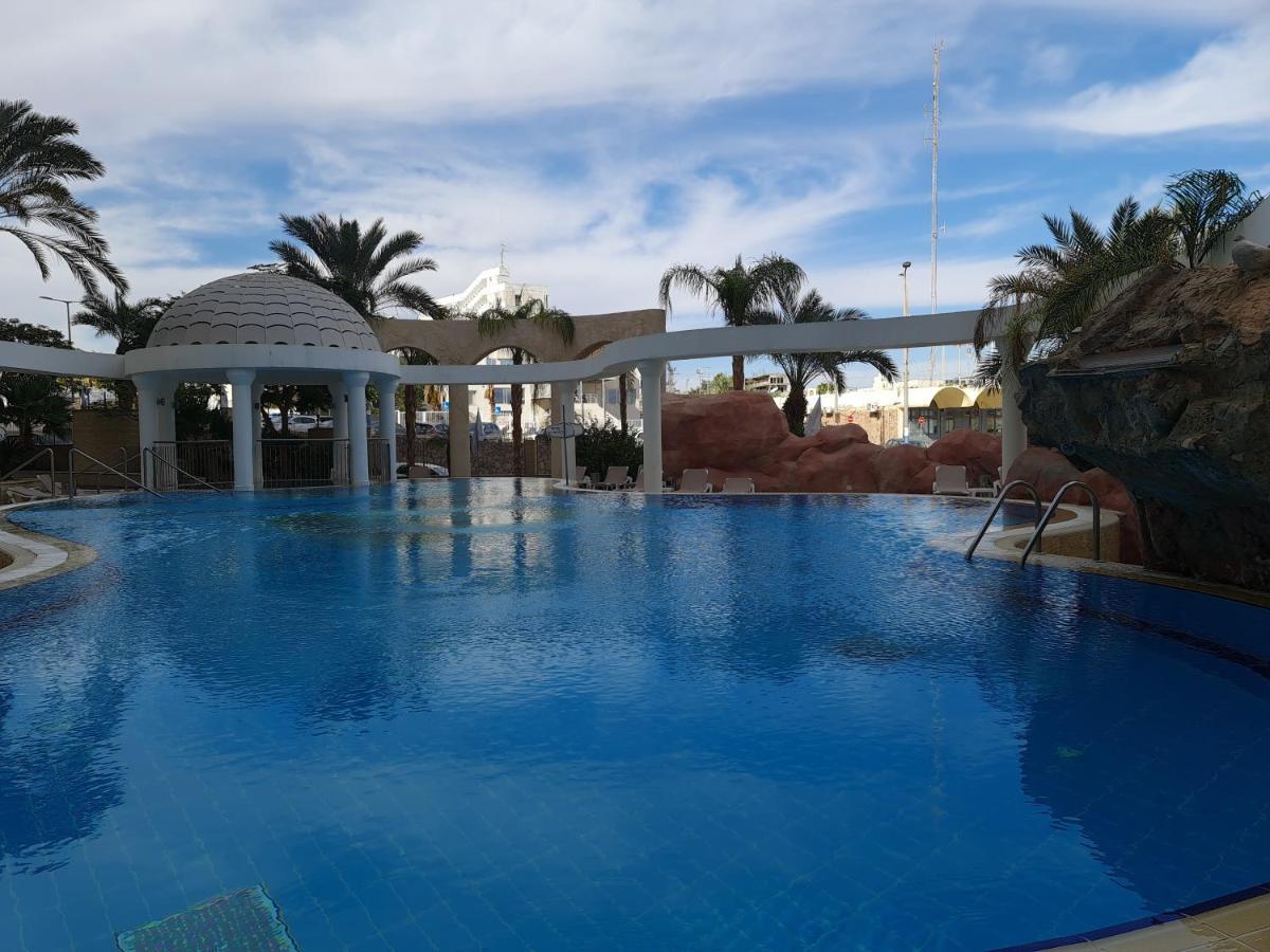 Luxury Exclusive Top Class Apartments Near The Sea With Pool 埃拉特 外观 照片