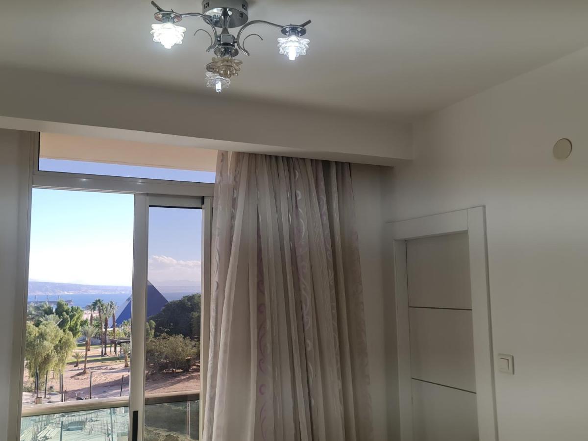 Luxury Exclusive Top Class Apartments Near The Sea With Pool 埃拉特 外观 照片