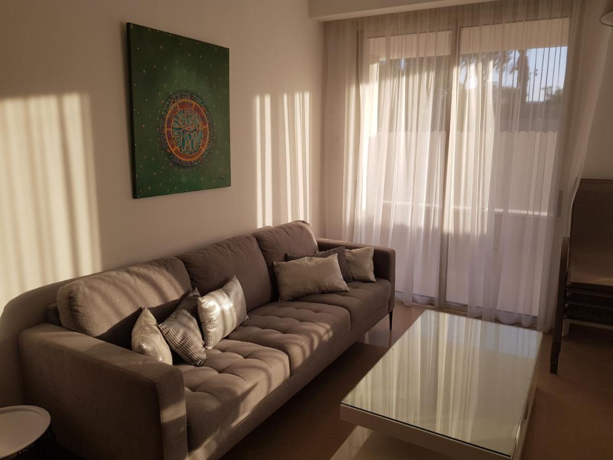Luxury Exclusive Top Class Apartments Near The Sea With Pool 埃拉特 外观 照片